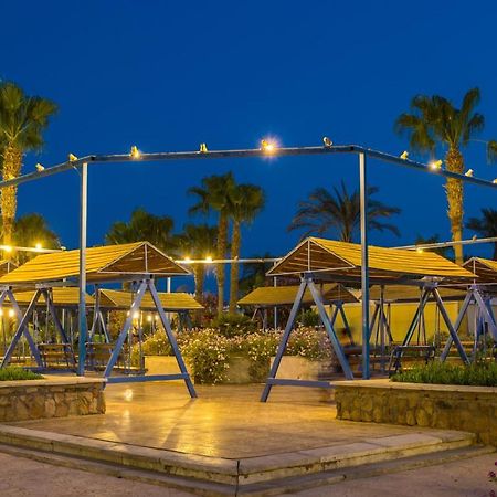 Lilly Land Resort Chalets Hurghada Esterno foto